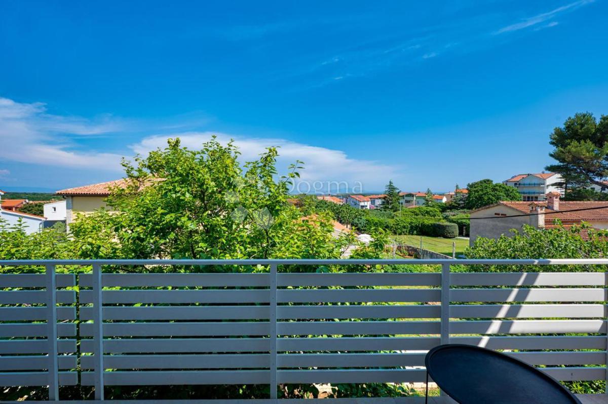 Hiša s pogledom na morje - 900 m od plaže