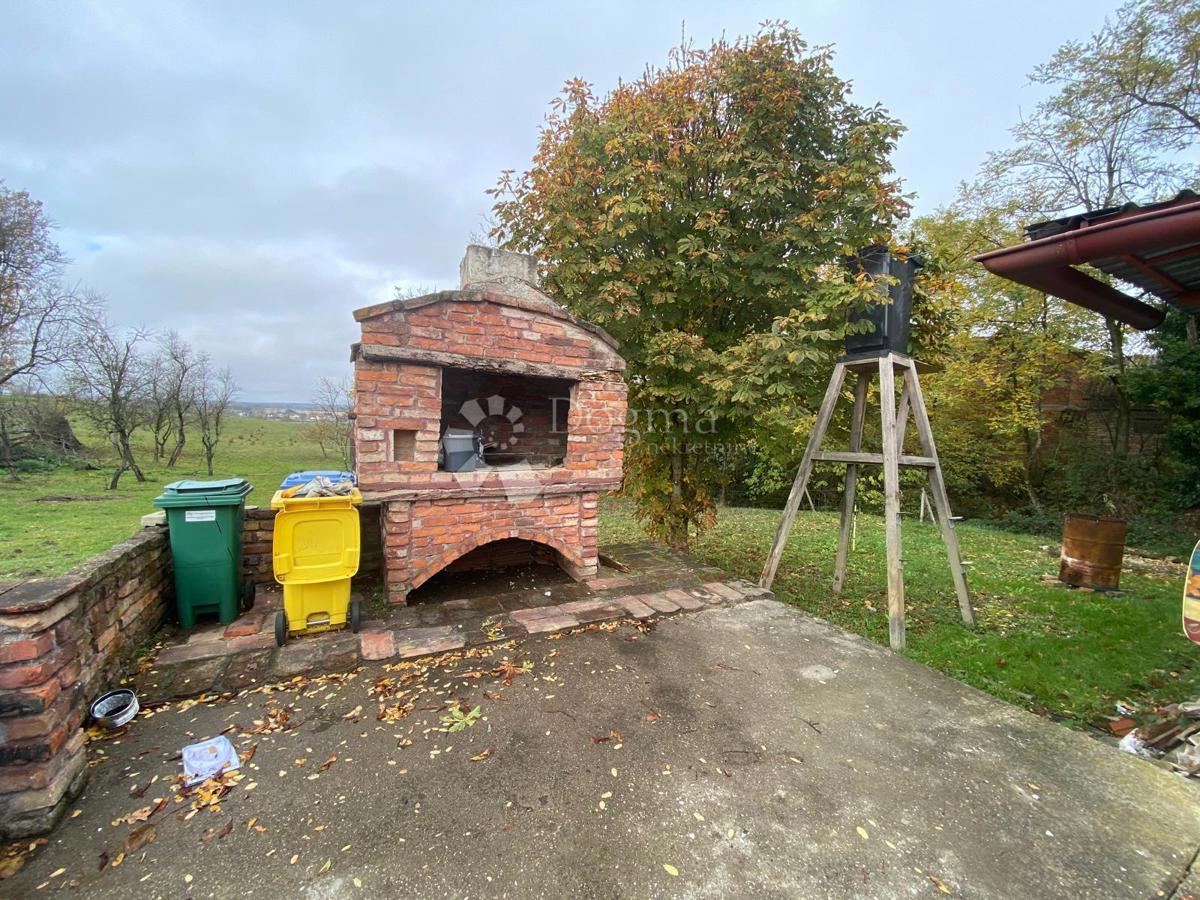 Hiša Stružec, Popovača, 4.302m2