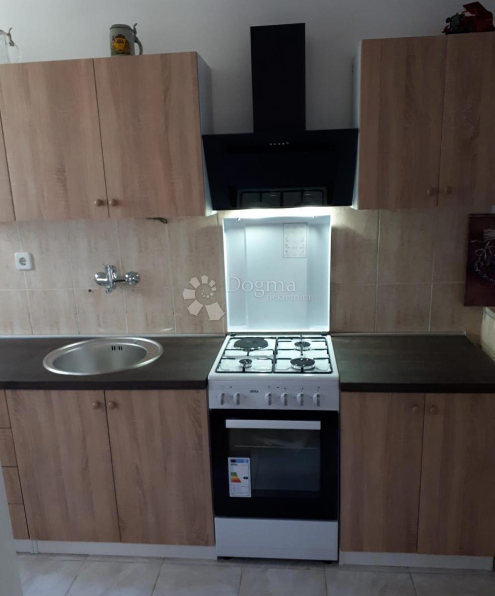 Hiša Stružec, Popovača, 4.302m2