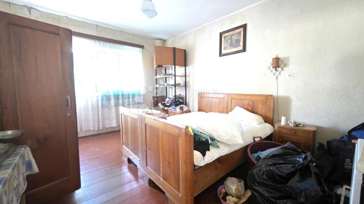 Hiša Vrbovsko, 200m2