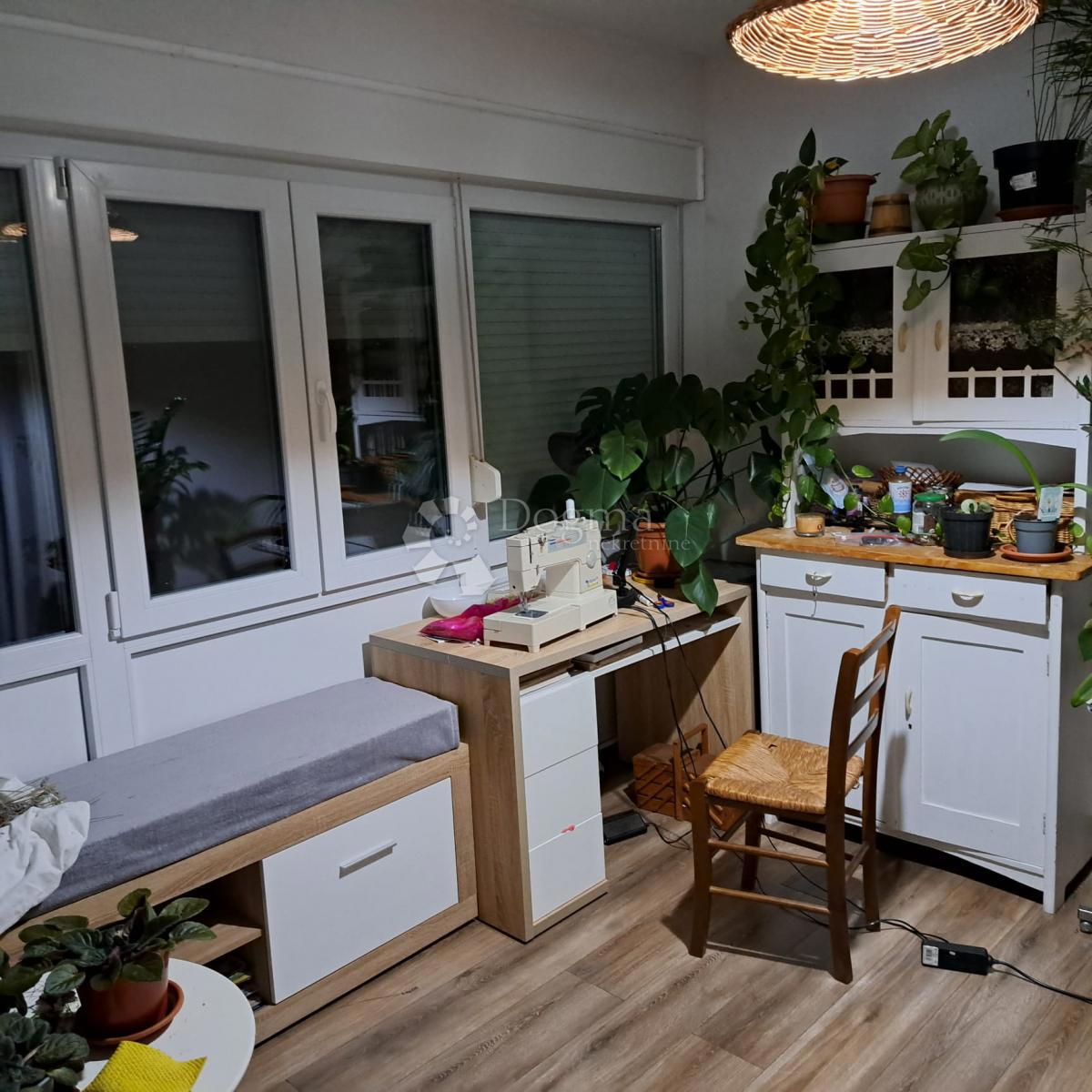 Hiša Tenja, Osijek - Okolica, 162m2