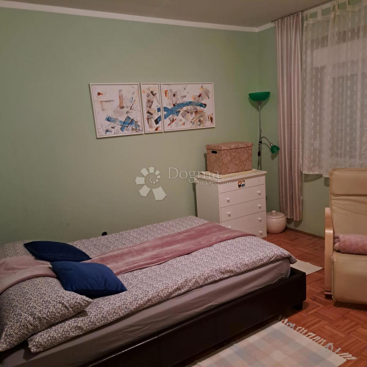 Hiša Tenja, Osijek - Okolica, 162m2