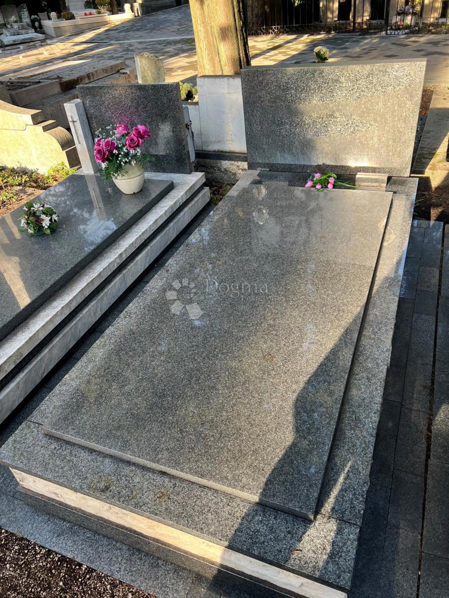 Grobnica Kozala, Rijeka, 5m2