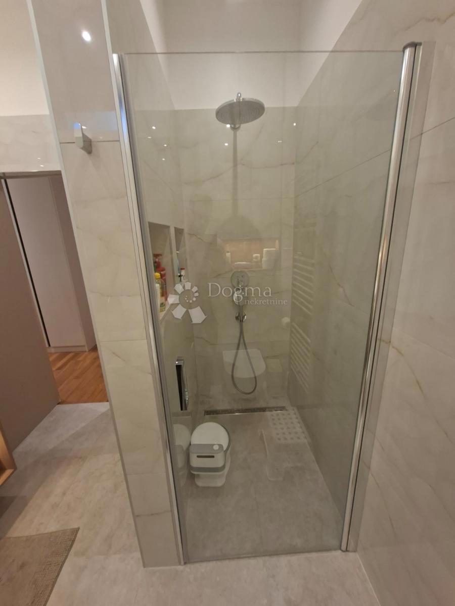 Hiša Remete, Maksimir, 440m2