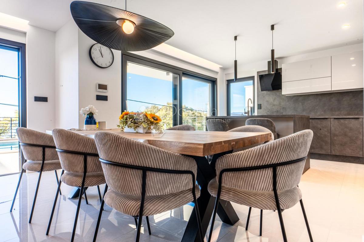 Stanovanje Kostrena Sveta Lucija, Kostrena, 252m2