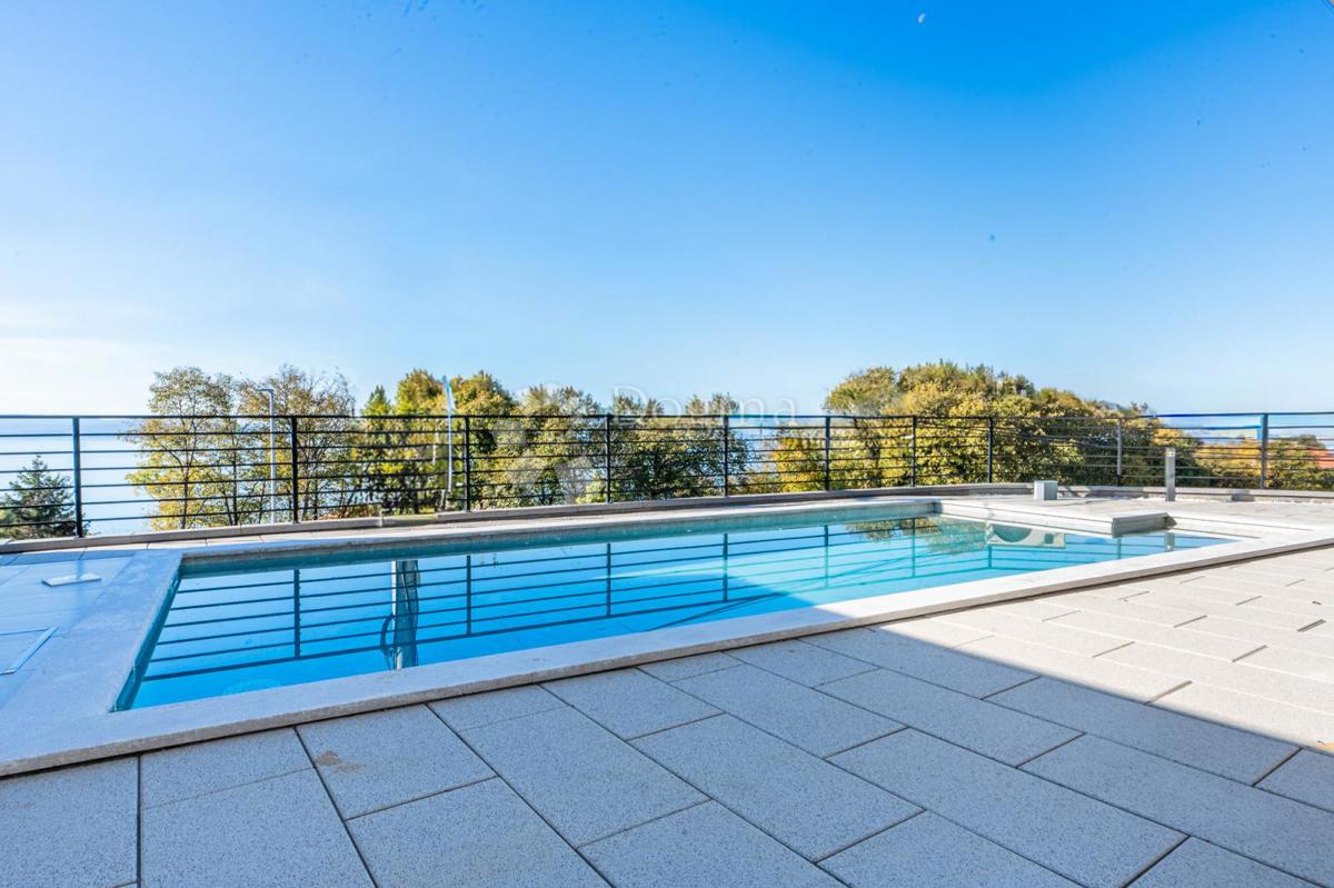 Stanovanje Kostrena Sveta Lucija, Kostrena, 252m2