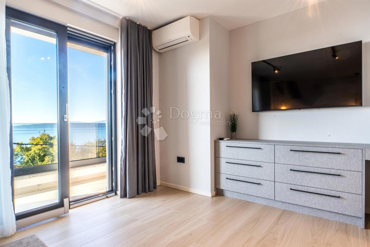 Stanovanje Kostrena Sveta Lucija, Kostrena, 252m2