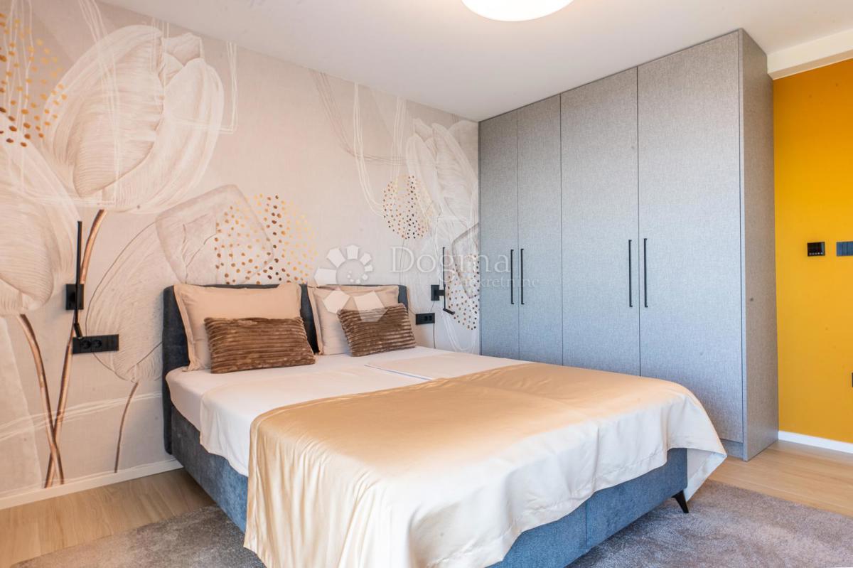 Stanovanje Kostrena Sveta Lucija, Kostrena, 252m2