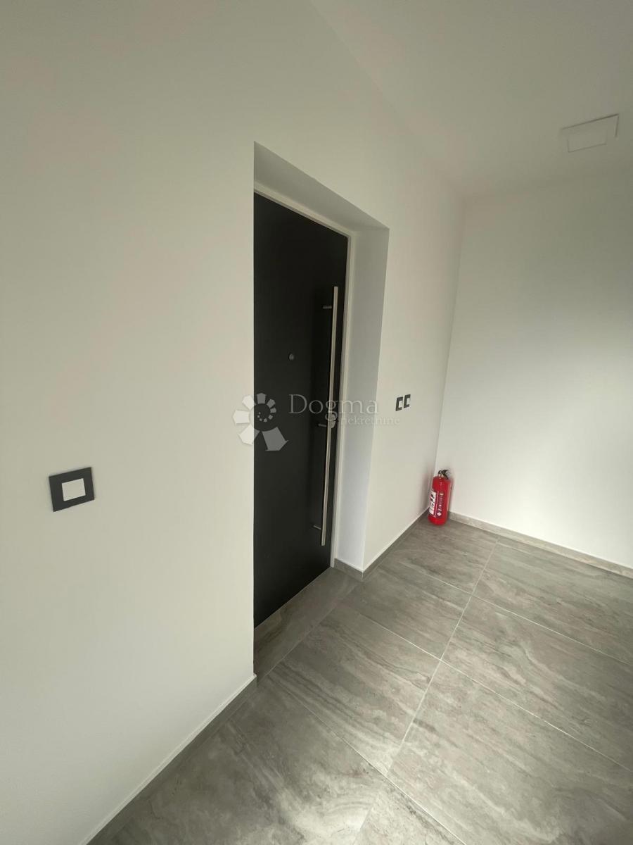 Stanovanje Murter, 91,06m2