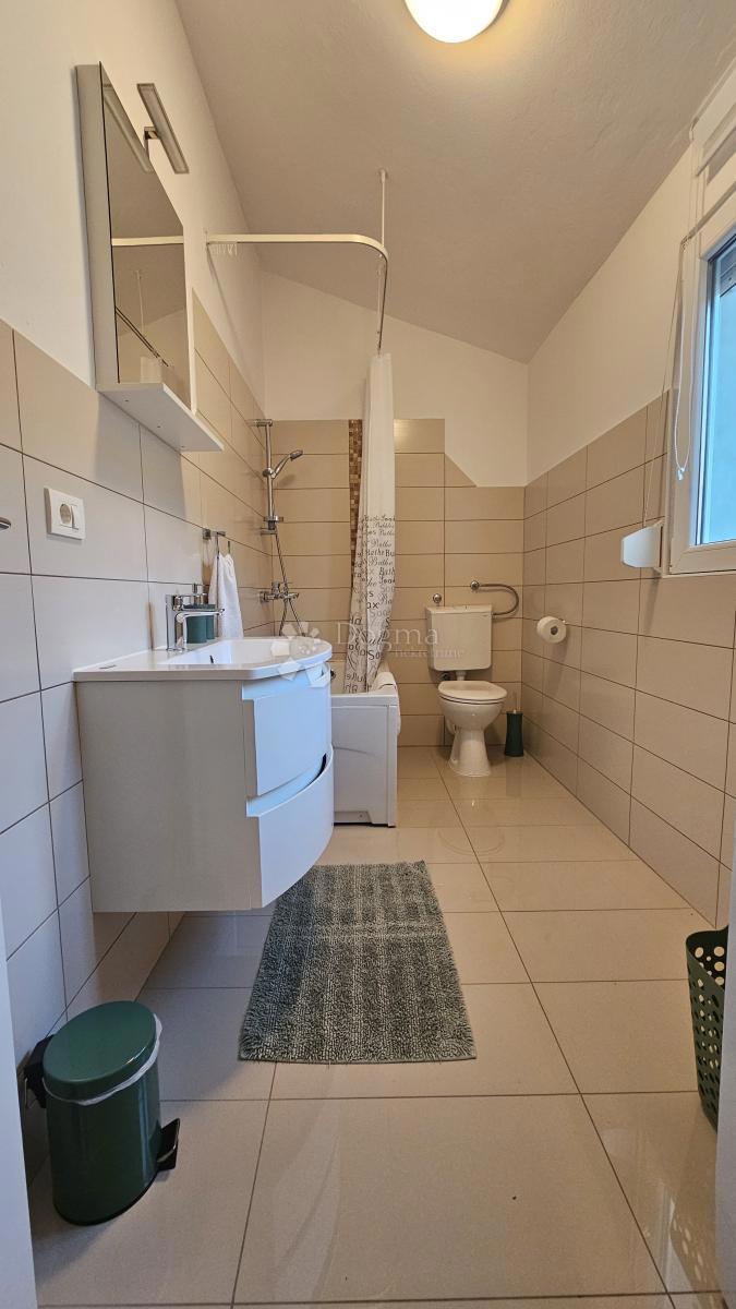 Hiša Dramalj, Crikvenica, 204m2