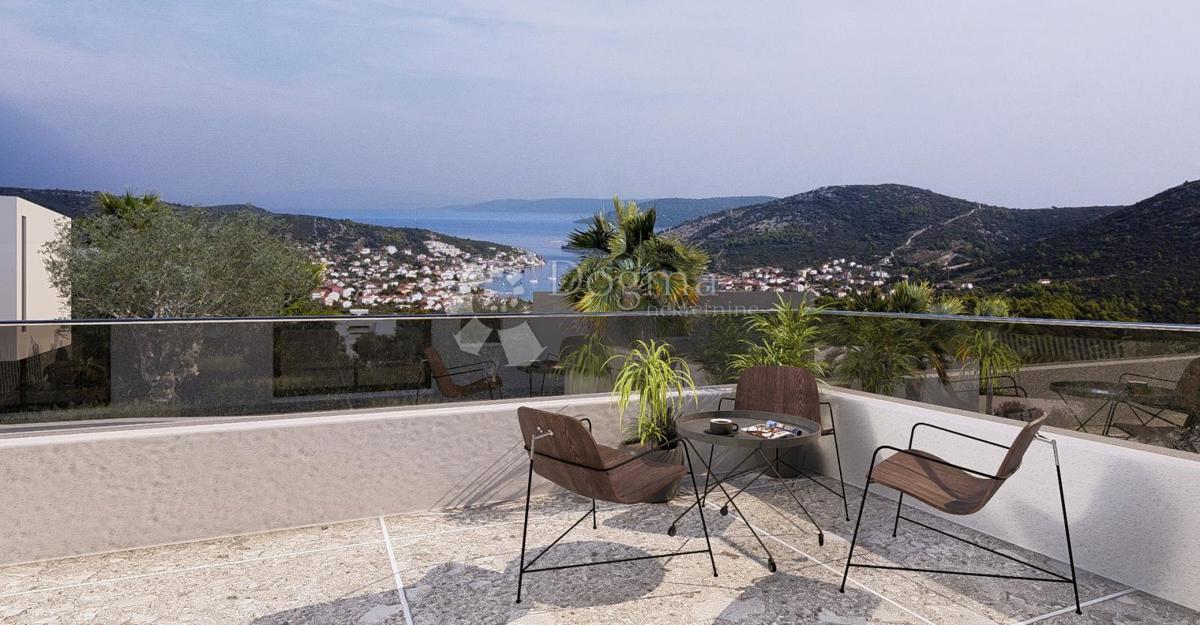 Zazidljivo zemljišče Vinišće, Marina, 632m2