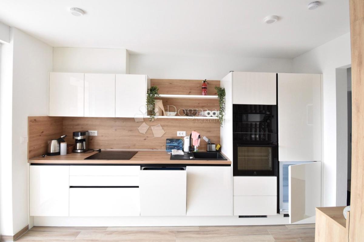 Stanovanje Medulin, 65,78m2