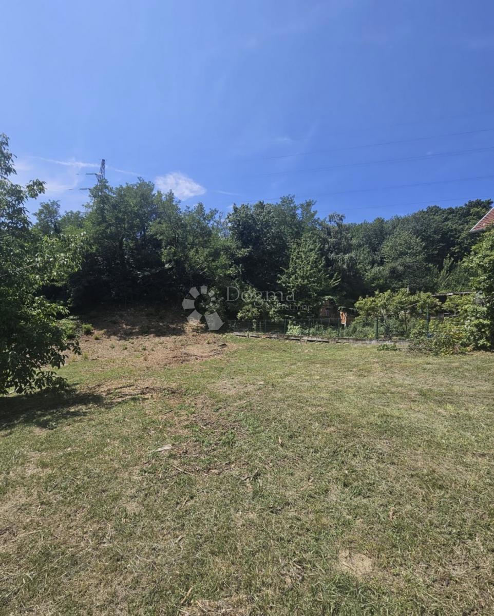 Zazidljivo zemljišče Remete, Maksimir, 1.464m2