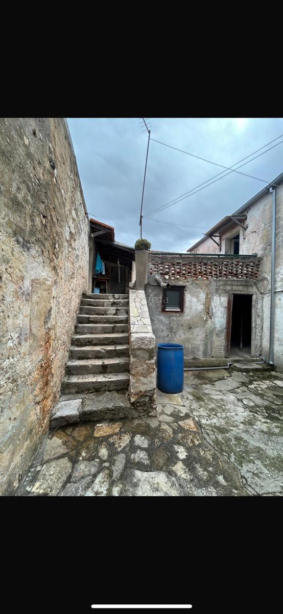 Hiša Ždrelac, Pašman, 90m2