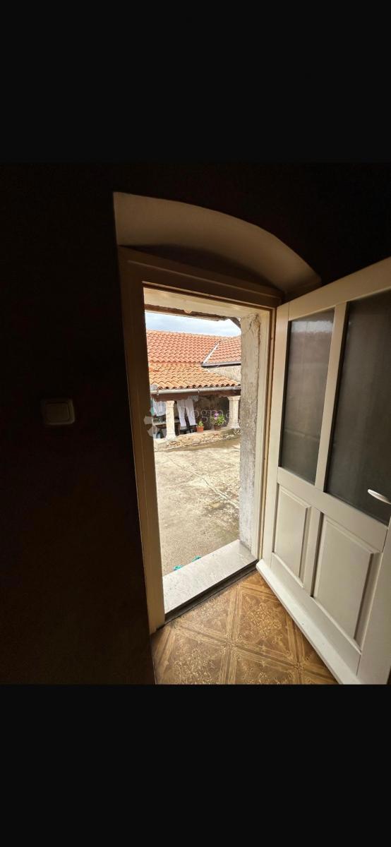 Hiša Ždrelac, Pašman, 90m2