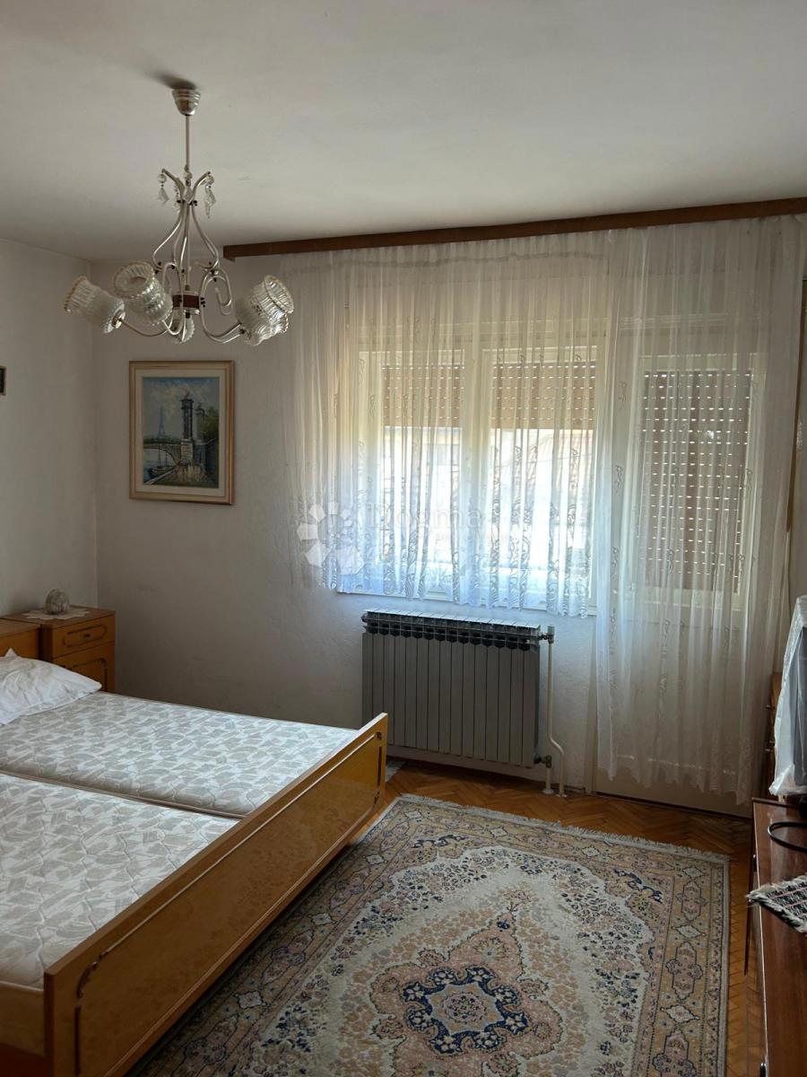 Hiša Kustošija, Črnomerec, 220m2