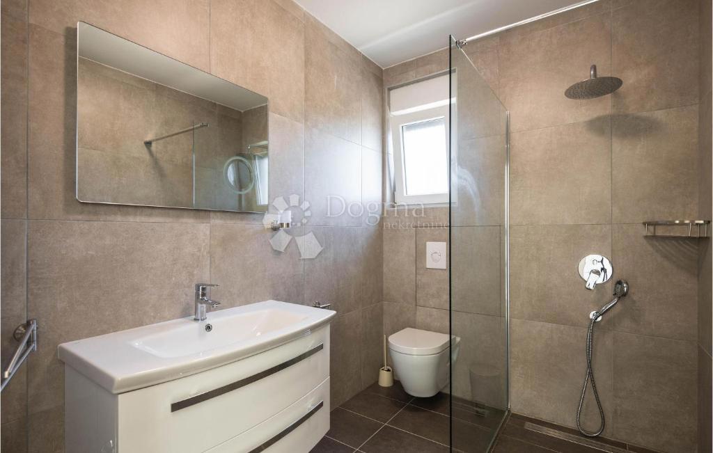 Hiša Vodnjan, 250m2