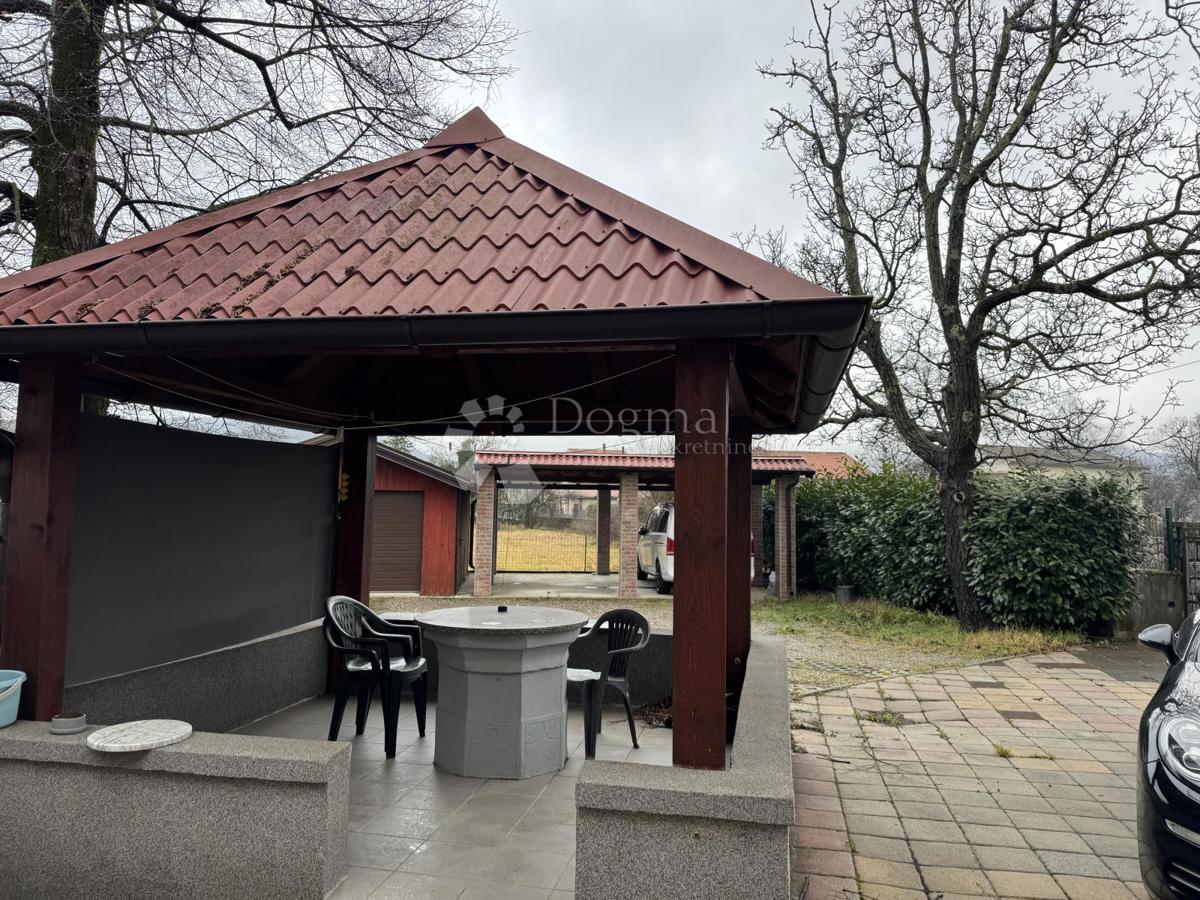 Hiša Podhum, Jelenje, 200m2