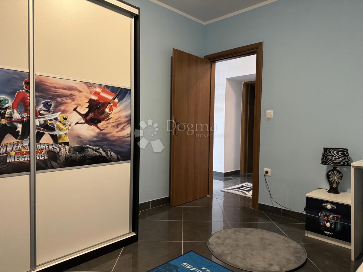 Hiša Podhum, Jelenje, 200m2