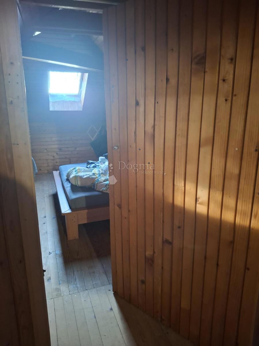 Hiša Retfala, Osijek, 269m2