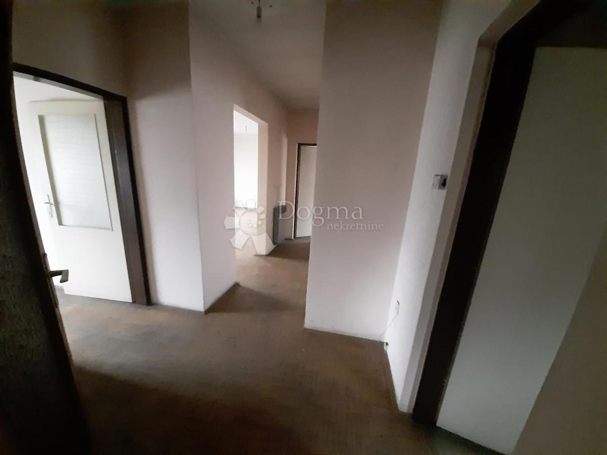 Hiša Sesvete, 250m2