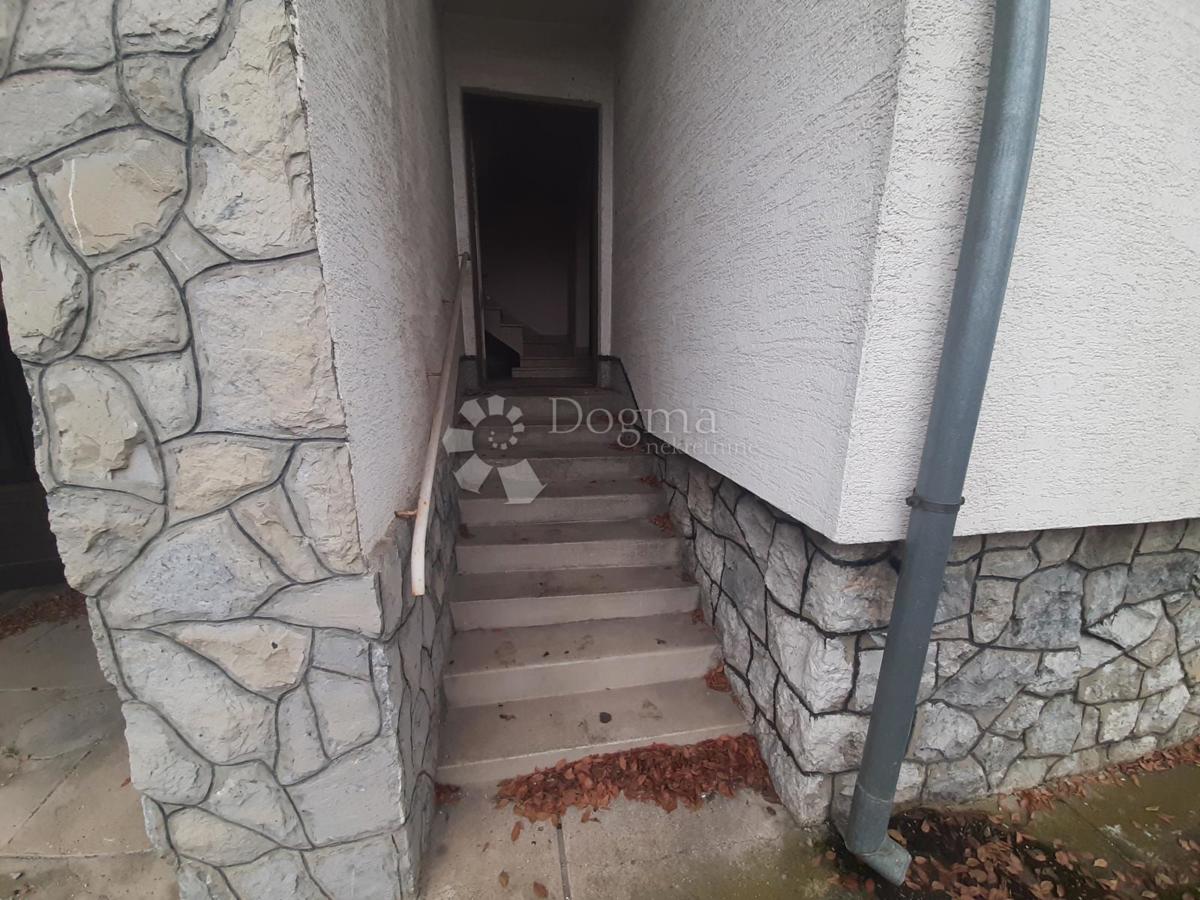 Hiša Sesvete, 250m2