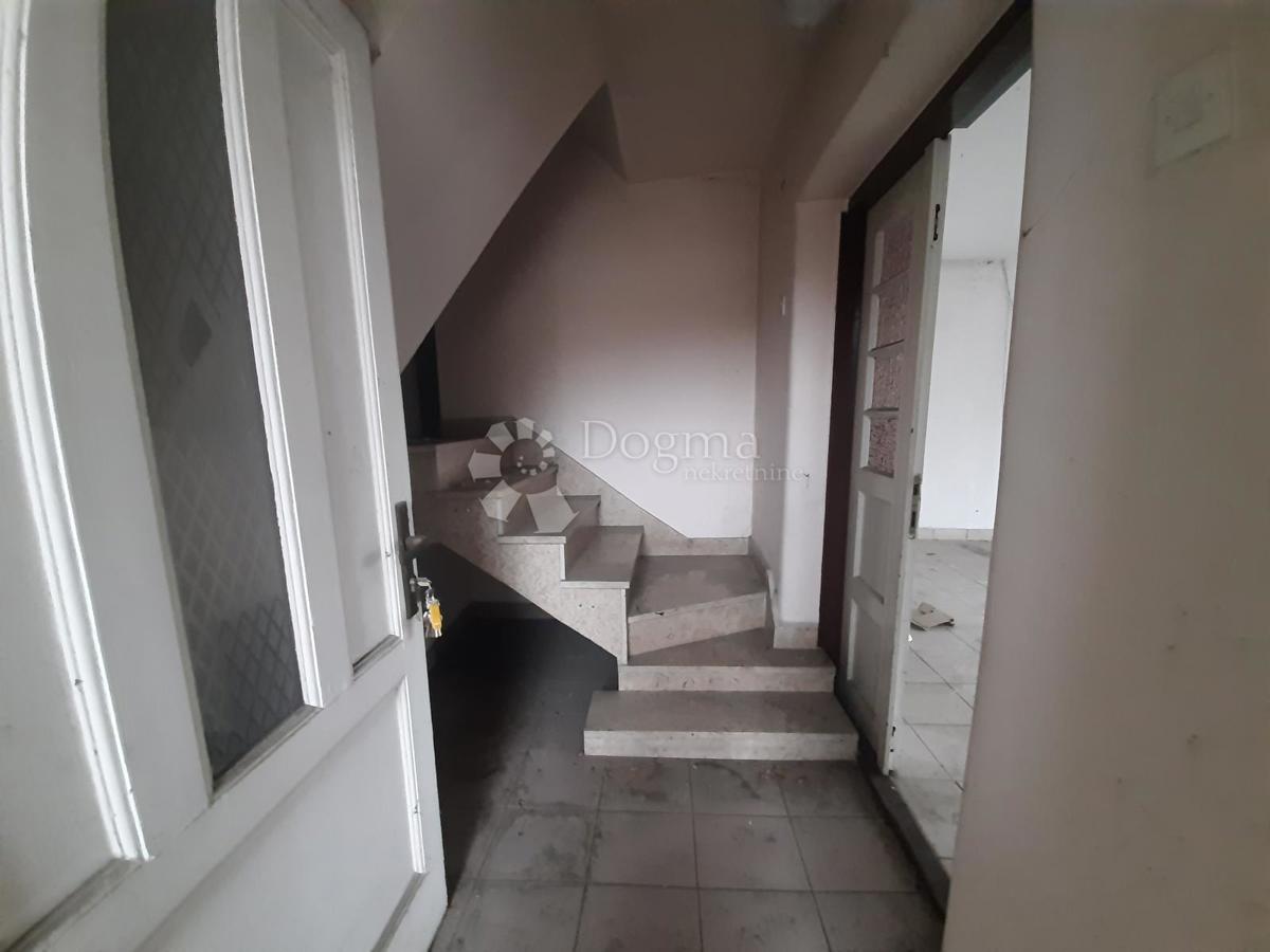 Hiša Sesvete, 250m2