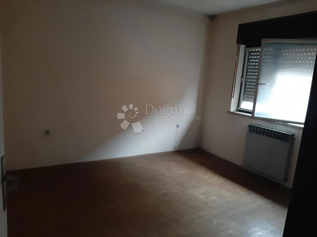 Hiša Sesvete, 250m2