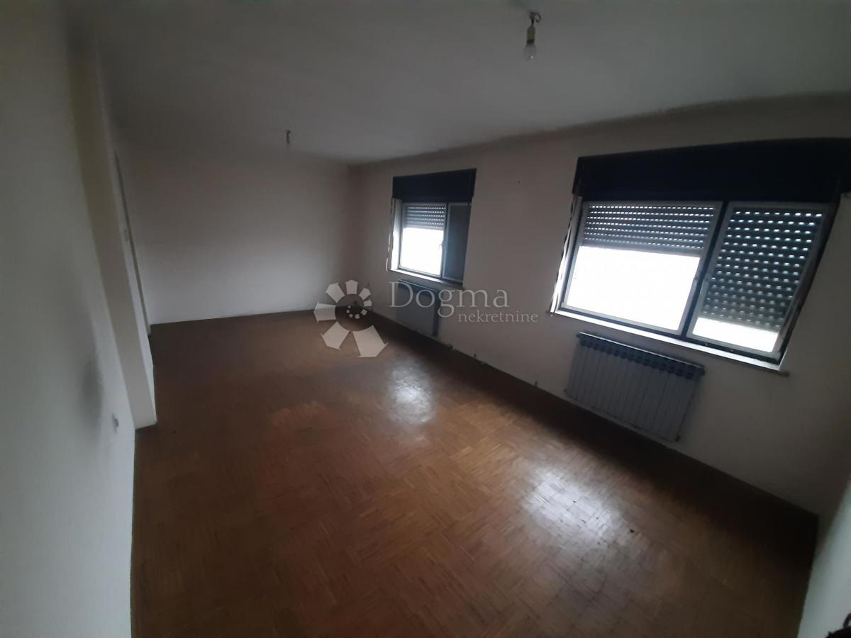 Hiša Sesvete, 250m2