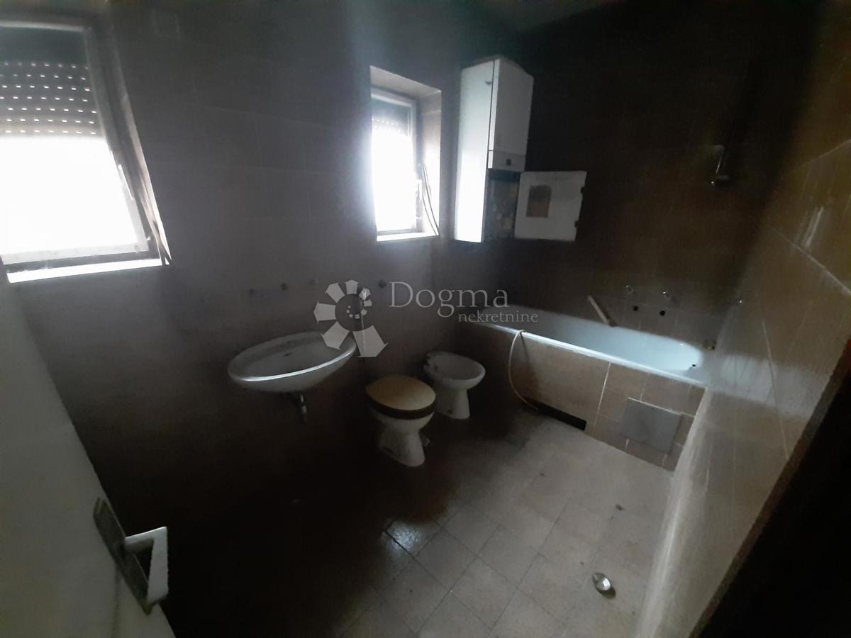 Hiša Sesvete, 250m2