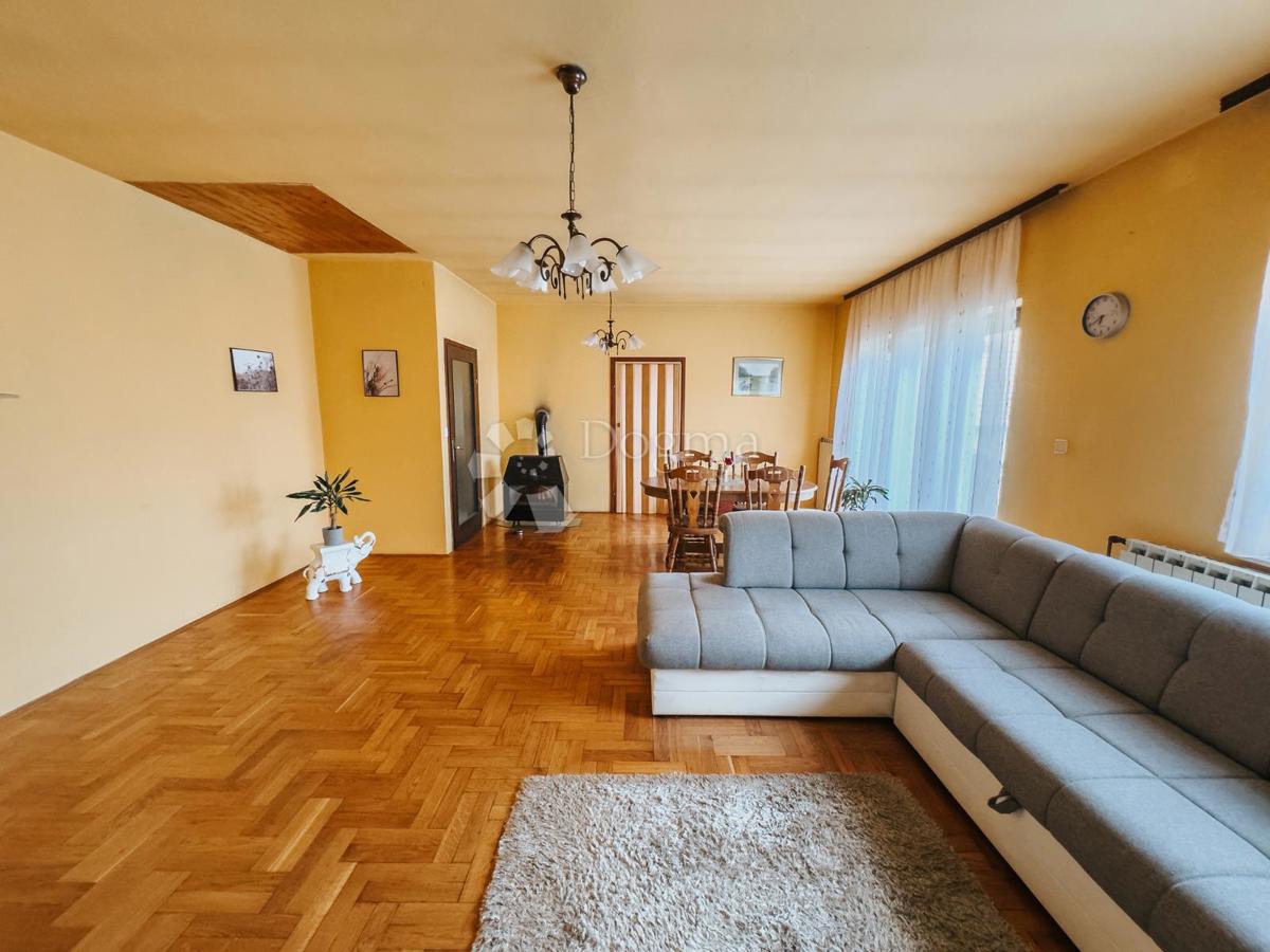 Hiša Kloštar Ivanić, 2.181m2