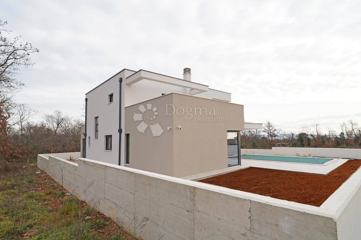 Hiša Peruški, Marčana, 145,61m2