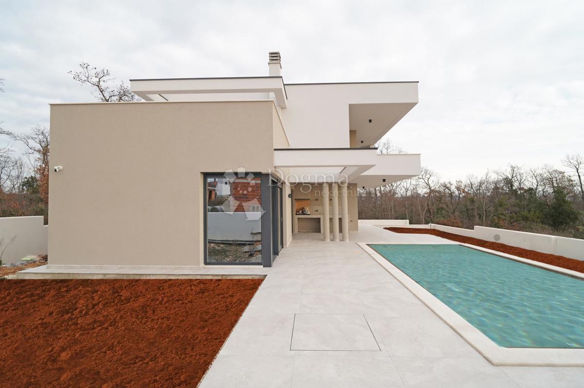 Hiša Peruški, Marčana, 145,61m2