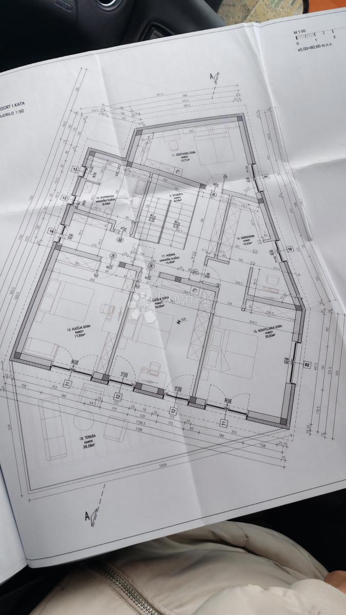 Hiša Kraljevica, 230m2