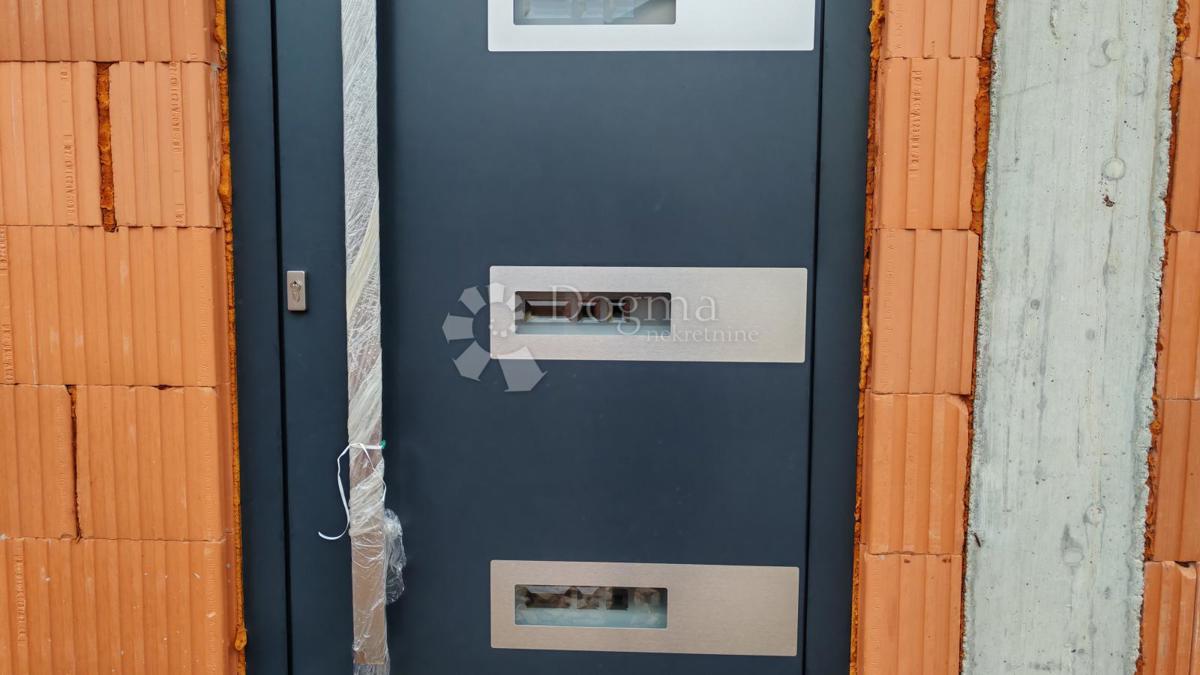 Hiša Kraljevica, 230m2