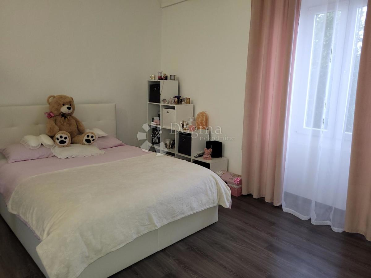 Hiša Kraljevica, 325m2