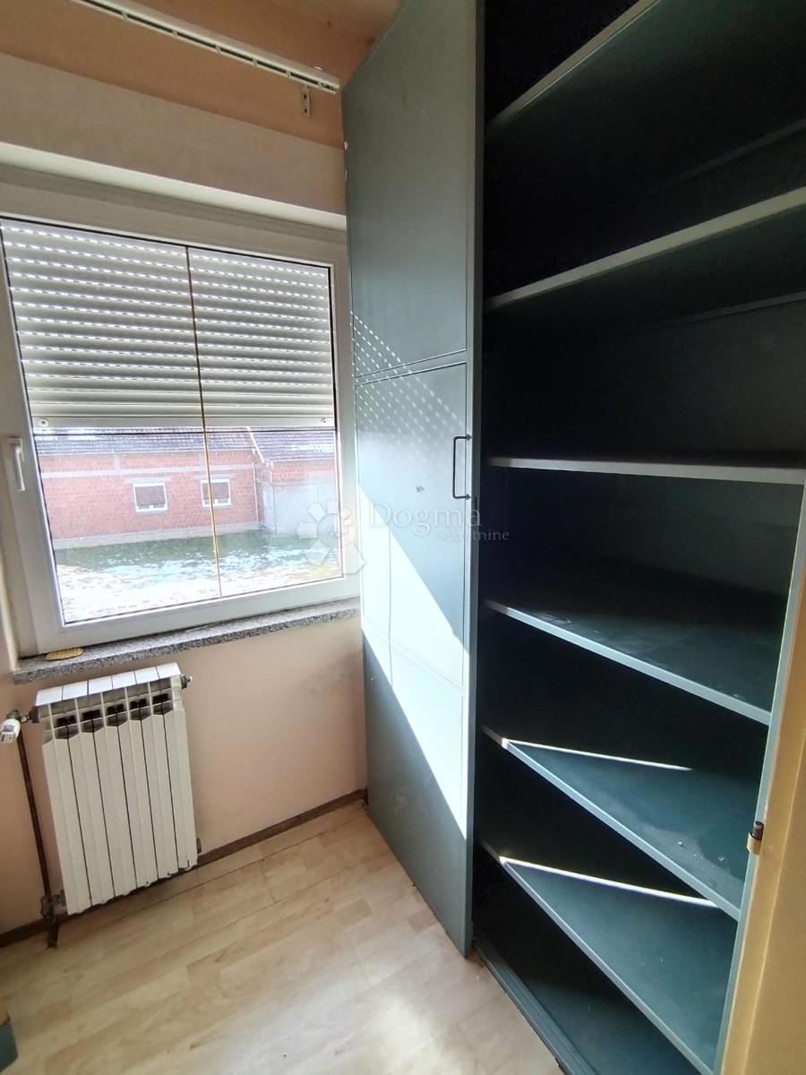 Hiša Dubrava, 912m2