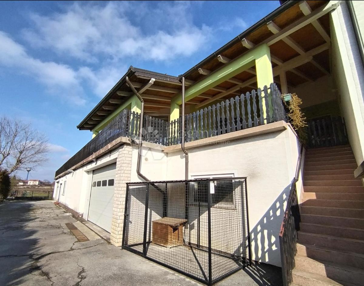 Hiša Dubrava, 912m2