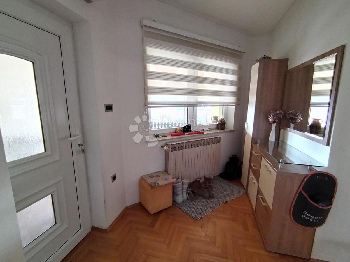 Hiša Dubrava, 912m2