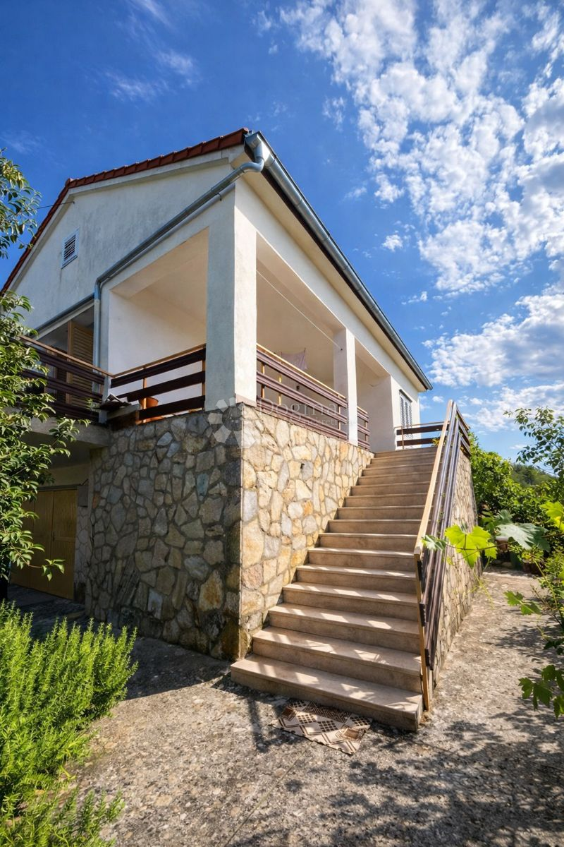 Hiša Ugljan, Preko, 144m2