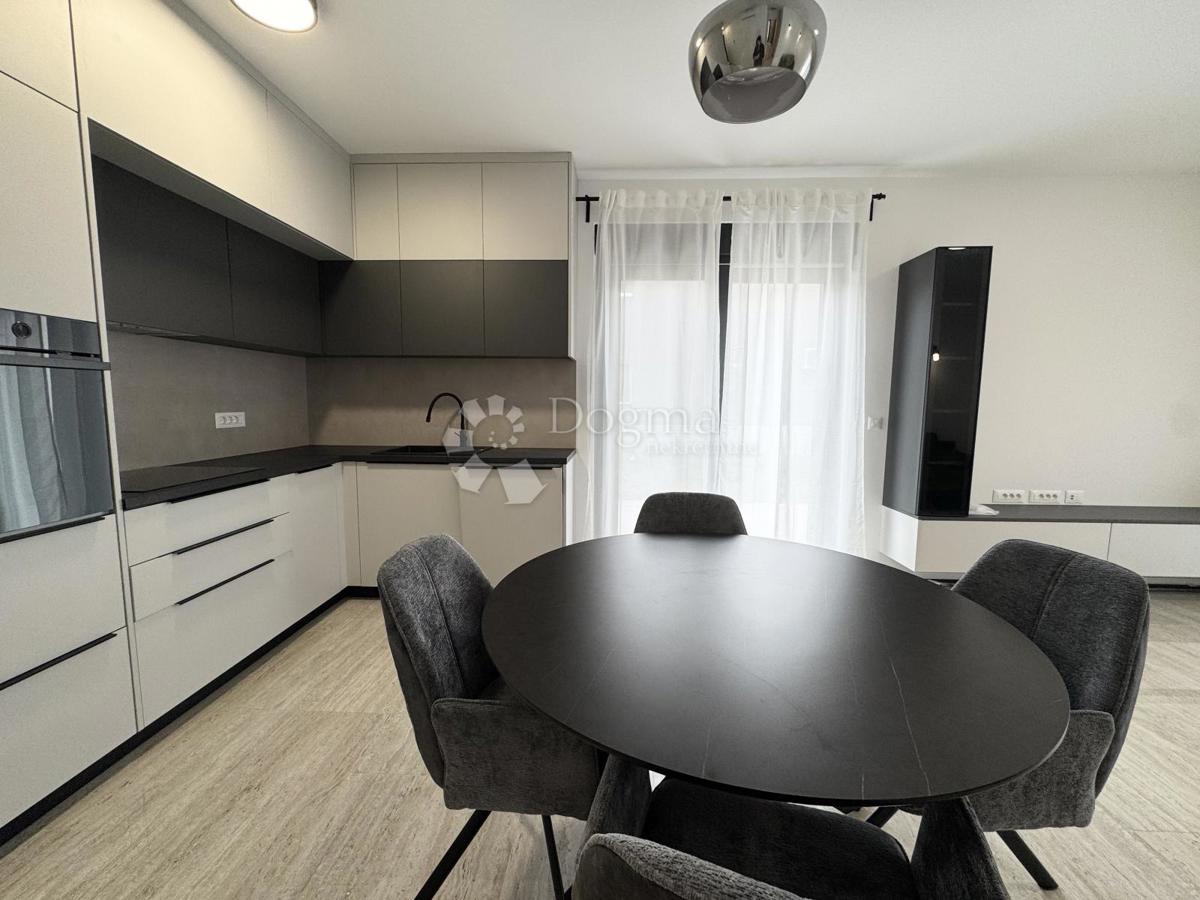 Stanovanje Plovanija, Zadar, 85,71m2