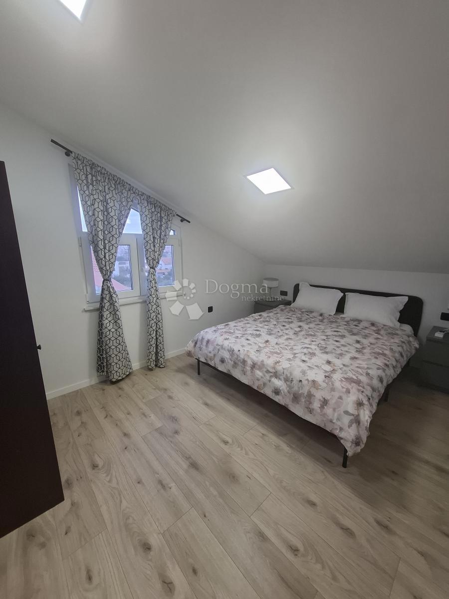 Hiša Sinjoretovo, Zadar, 314m2