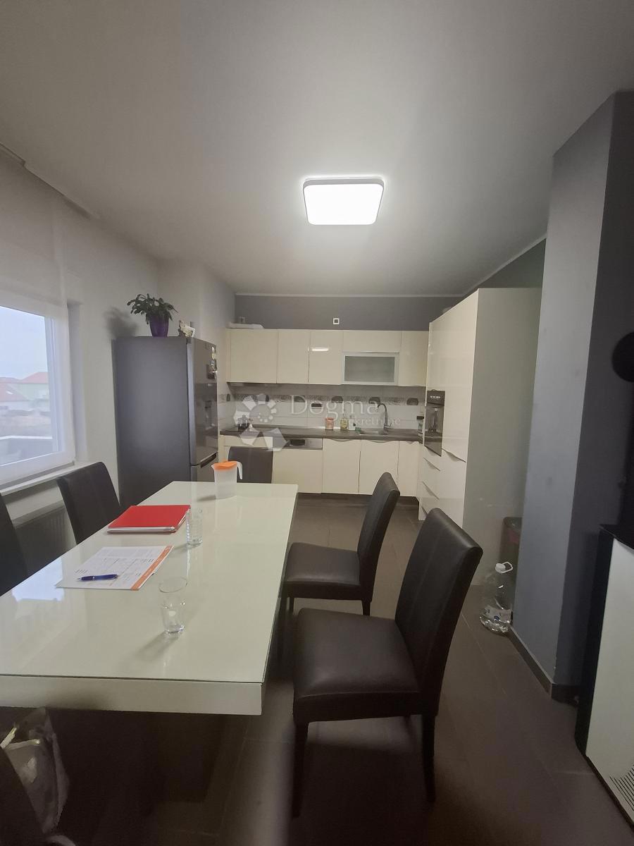 Hiša Sinjoretovo, Zadar, 314m2