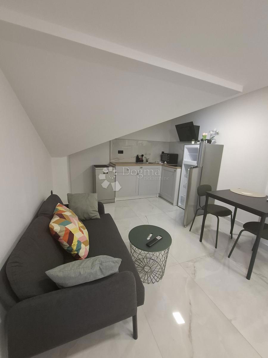 Hiša Sinjoretovo, Zadar, 314m2