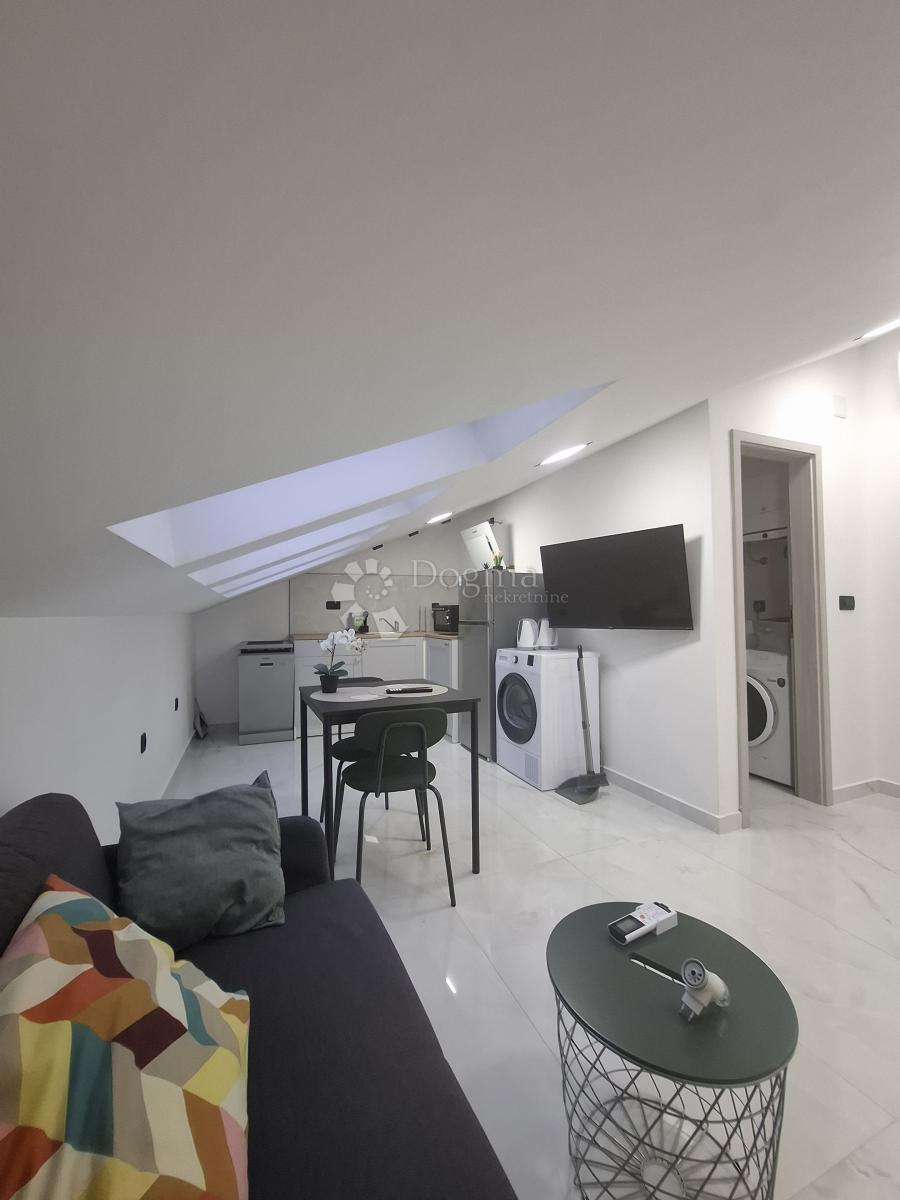 Hiša Sinjoretovo, Zadar, 314m2