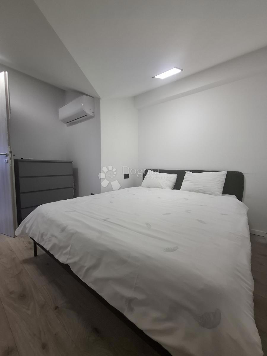 Hiša Sinjoretovo, Zadar, 314m2