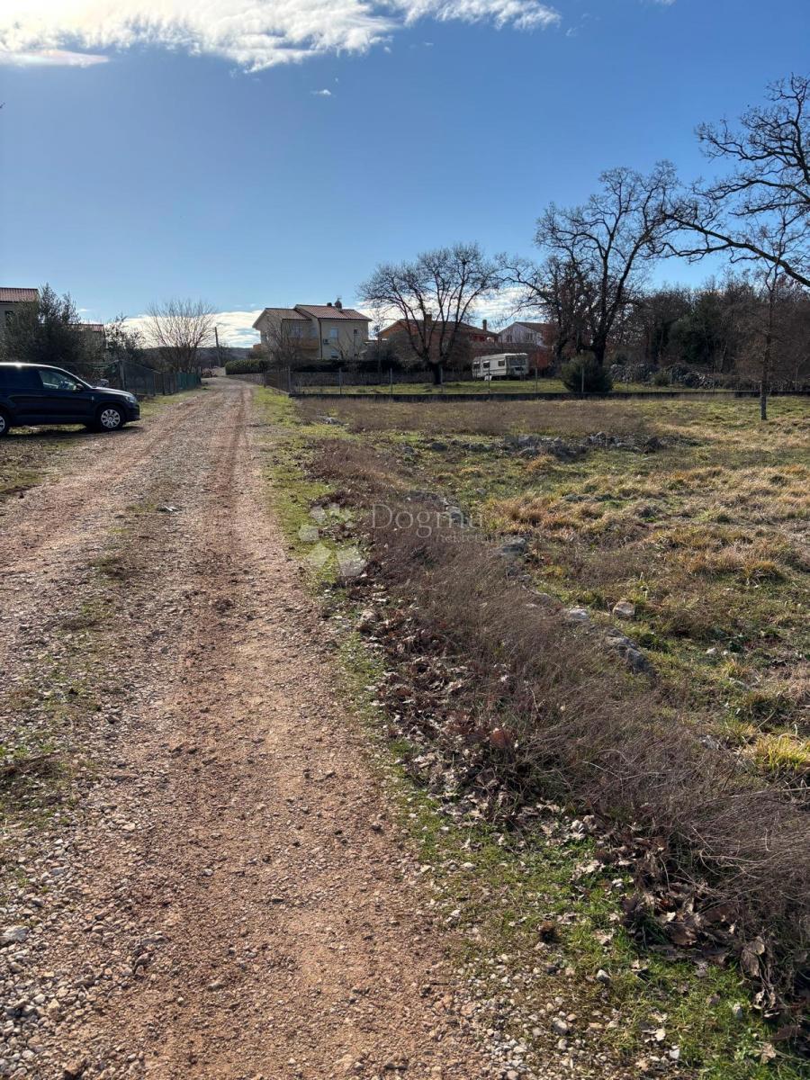 Zazidljivo zemljišče Sveti Anton, Malinska-Dubašnica, 609m2
