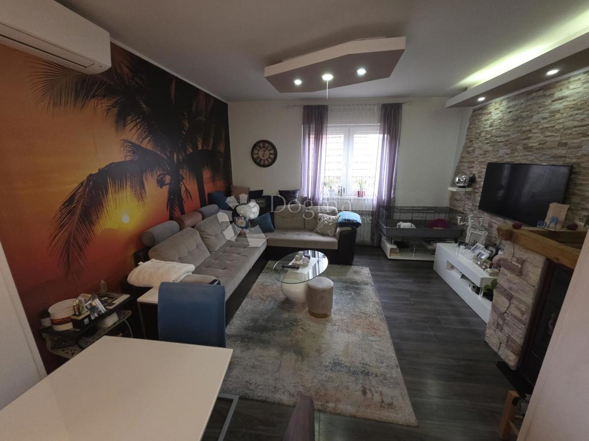 Hiša Strmec, Sveta Nedelja, 186m2