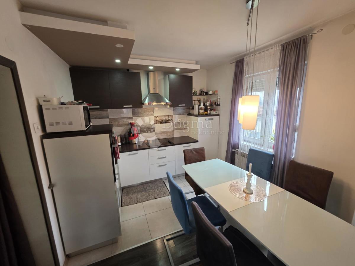 Hiša Strmec, Sveta Nedelja, 186m2