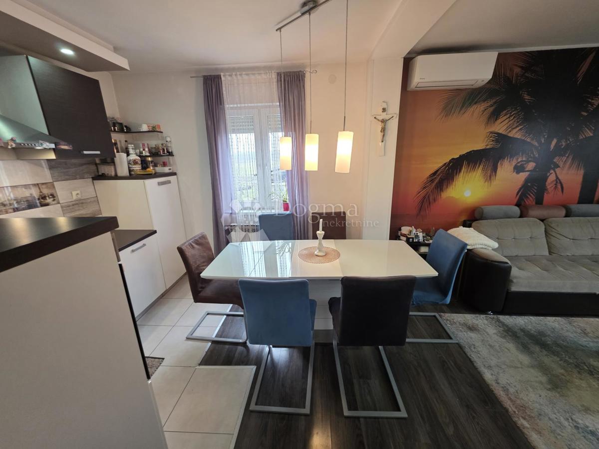 Hiša Strmec, Sveta Nedelja, 186m2